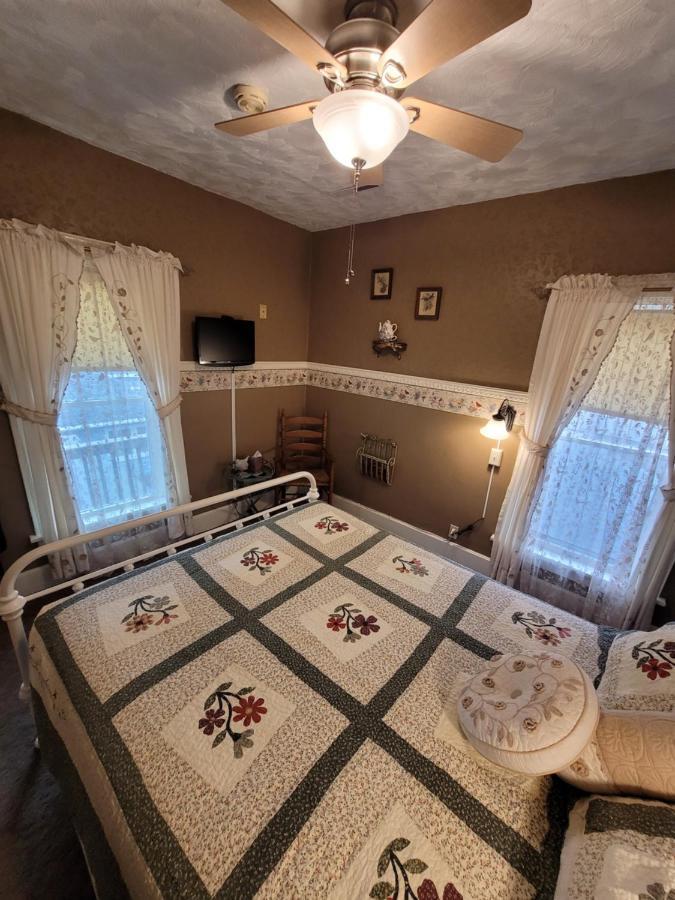 Prairie House Manor Bed And Breakfast De Smet Exterior foto